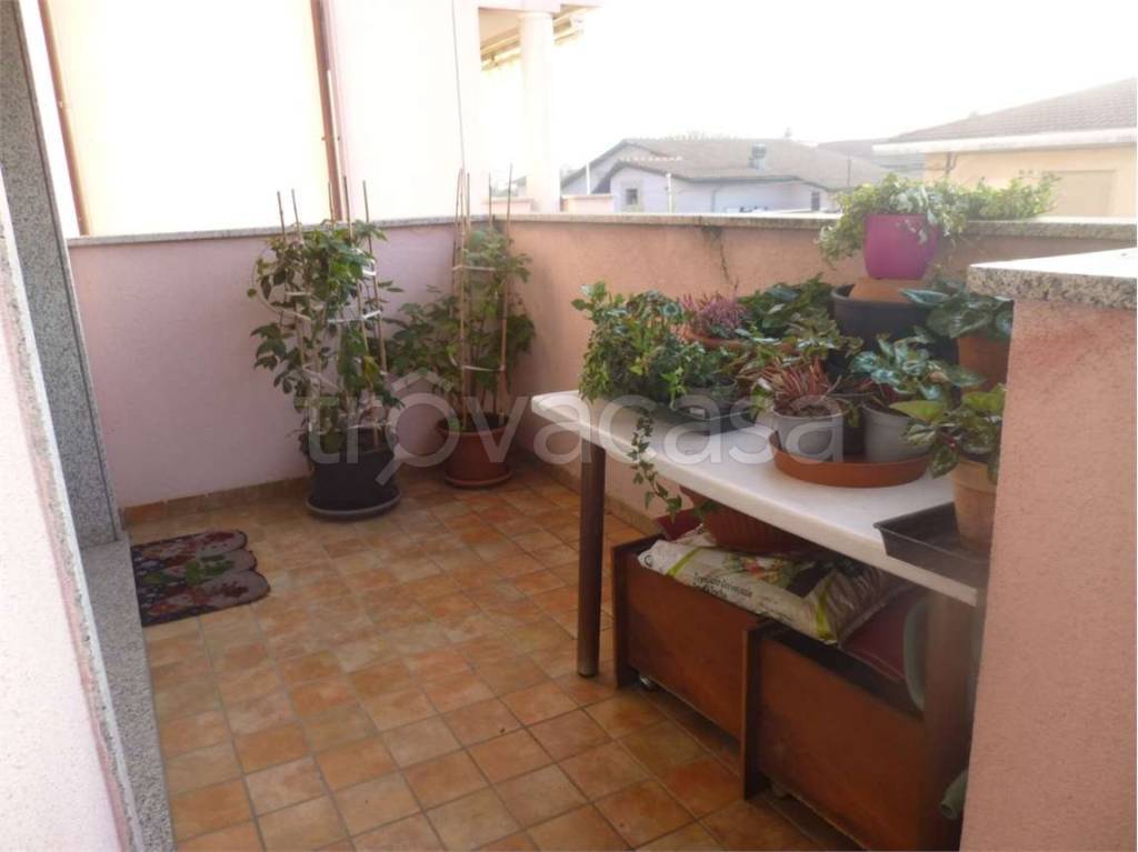 appartamento in vendita a Busto Garolfo