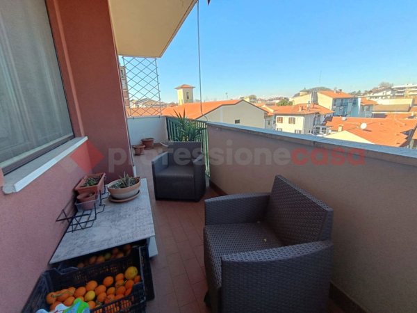 appartamento in vendita a Busto Garolfo