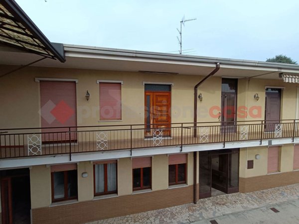 appartamento in vendita a Busto Garolfo