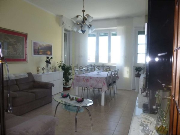 appartamento in vendita a Busto Garolfo