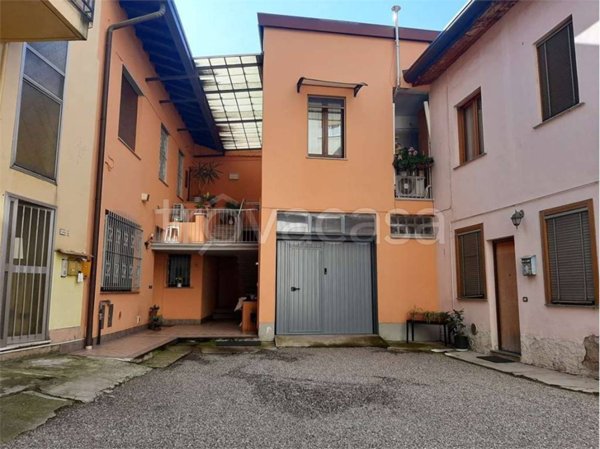 appartamento in vendita a Busto Garolfo