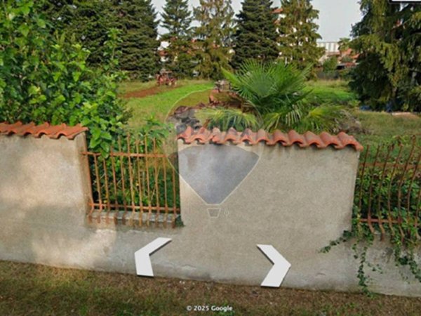 negozio in vendita a Busto Garolfo in zona Olcella