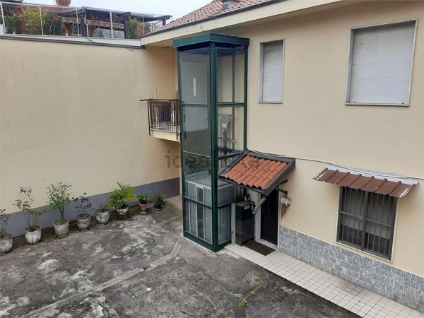 appartamento in vendita a Busto Garolfo