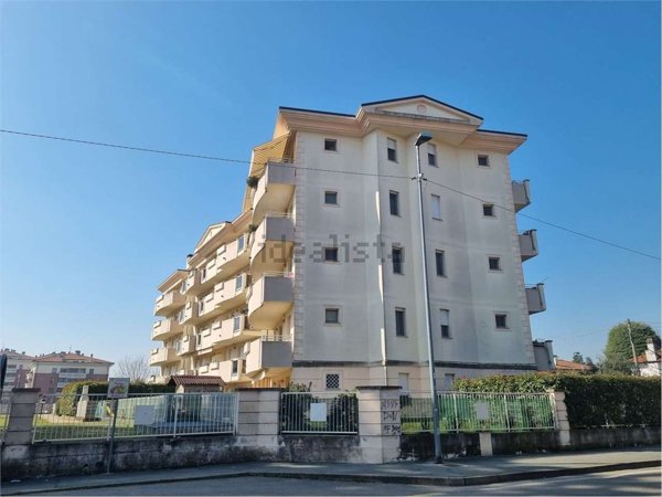 appartamento in vendita a Busto Garolfo