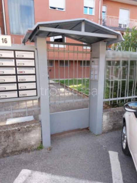 appartamento in vendita a Busto Garolfo