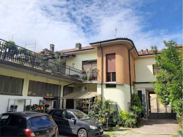 appartamento in vendita a Busto Garolfo