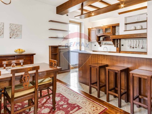 casa indipendente in vendita a Busto Garolfo