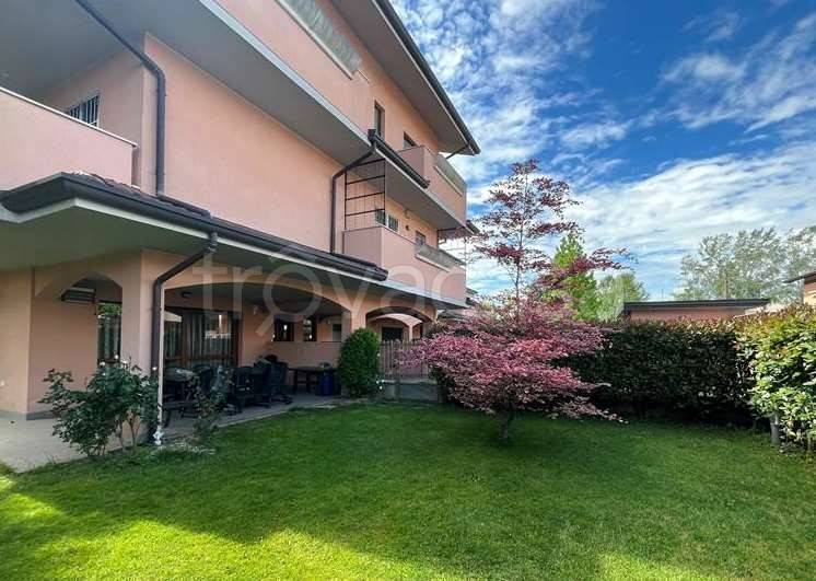 appartamento in vendita a Busto Garolfo