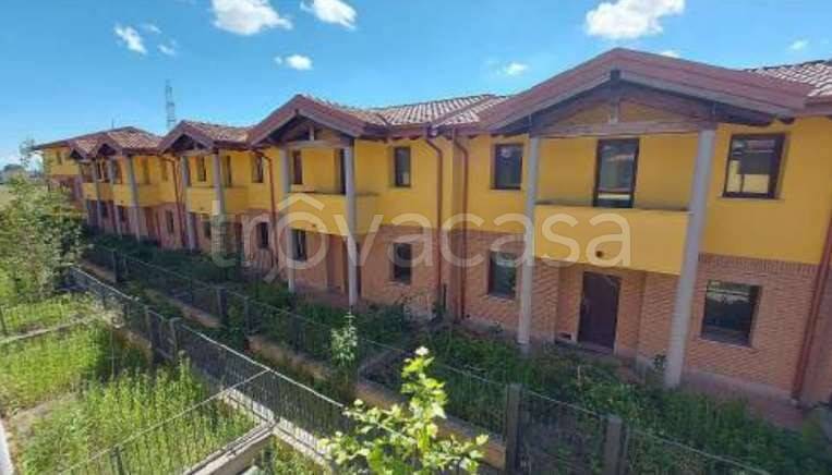 terreno edificabile in vendita a Busto Garolfo in zona Olcella