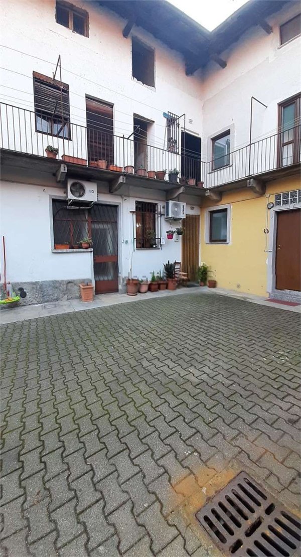 appartamento in vendita a Busto Garolfo