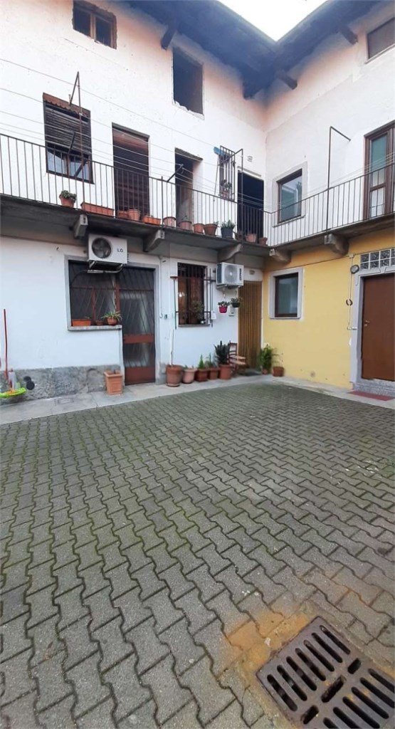 appartamento in vendita a Busto Garolfo
