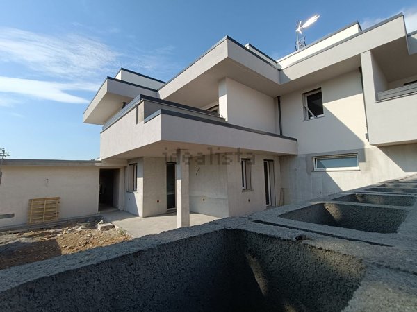 appartamento in vendita a Busto Garolfo