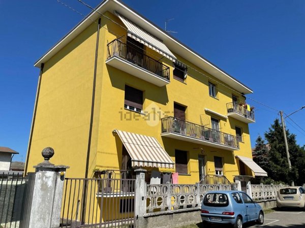 appartamento in vendita a Busto Garolfo in zona Olcella