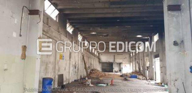 negozio in vendita a Busto Garolfo in zona Olcella