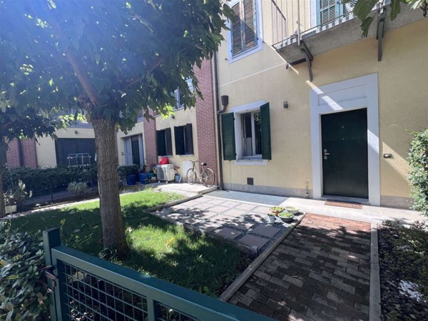 appartamento in vendita a Busto Garolfo