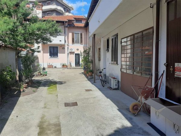 appartamento in vendita a Busto Garolfo
