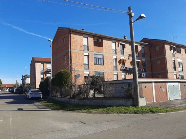 appartamento in vendita a Busto Garolfo
