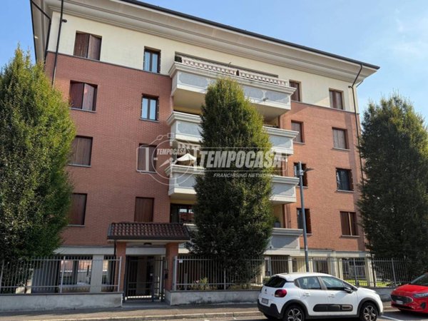 appartamento in vendita a Busto Garolfo