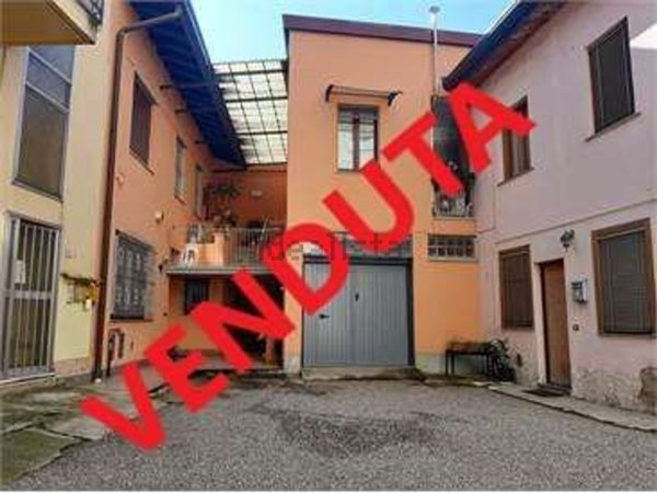 appartamento in vendita a Busto Garolfo