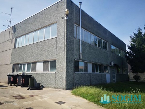 ufficio in vendita a Busto Garolfo