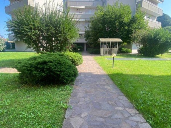 appartamento in vendita a Busto Garolfo