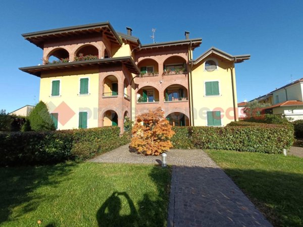 appartamento in vendita a Busto Garolfo