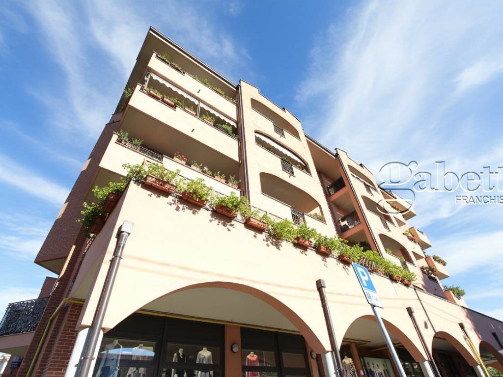 appartamento in vendita a Busto Garolfo