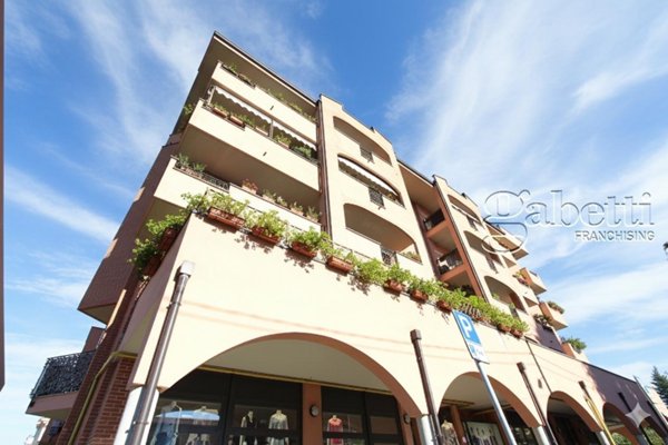 appartamento in vendita a Busto Garolfo