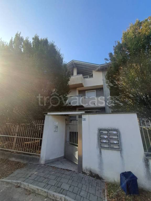 appartamento in vendita a Busto Garolfo