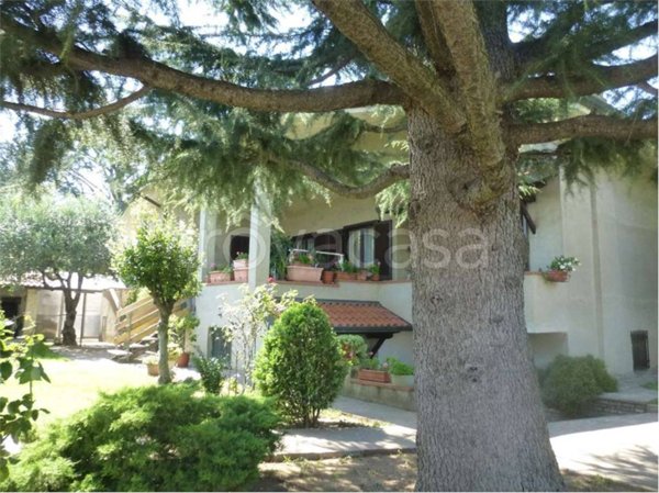 casa indipendente in vendita a Busto Garolfo