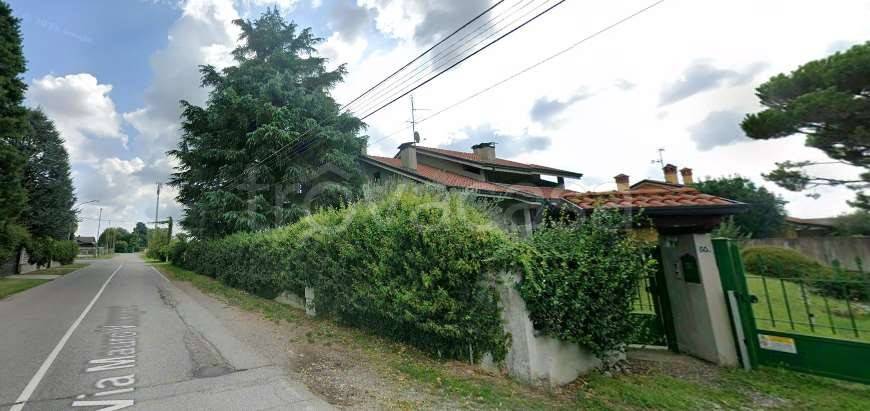 casa indipendente in vendita a Busto Garolfo
