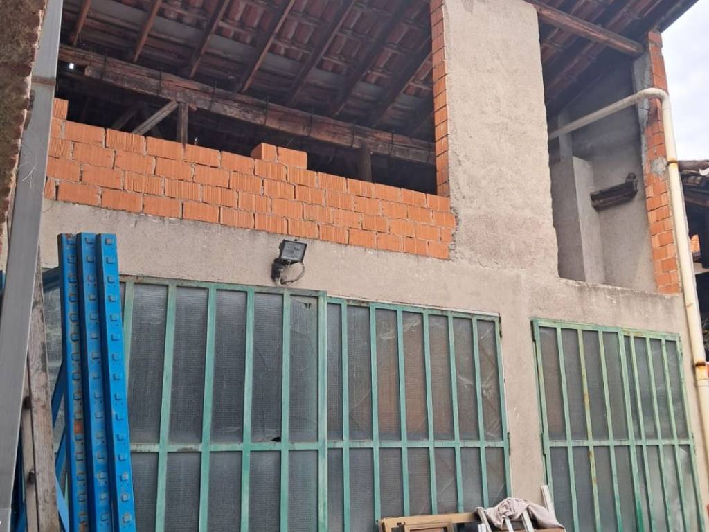 appartamento in vendita a Busto Garolfo