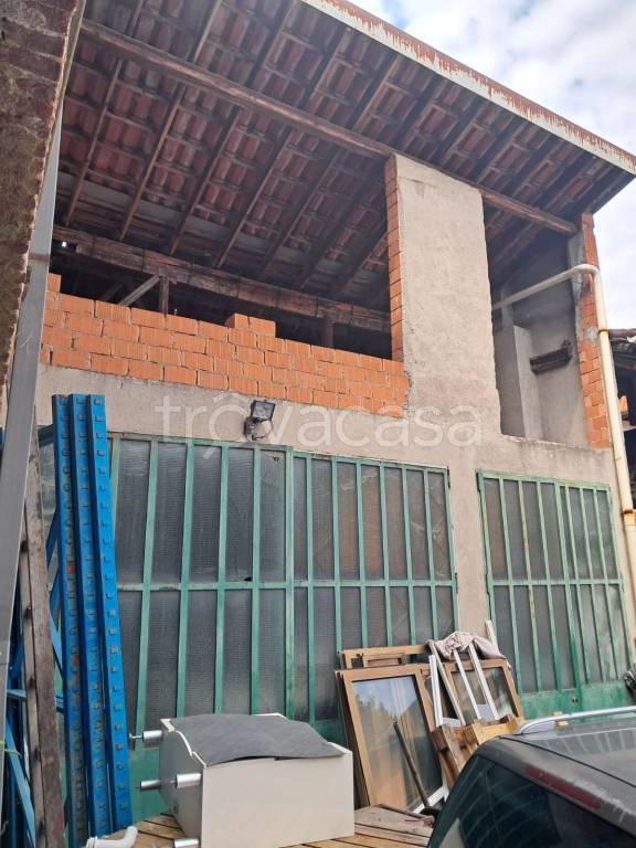 appartamento in vendita a Busto Garolfo