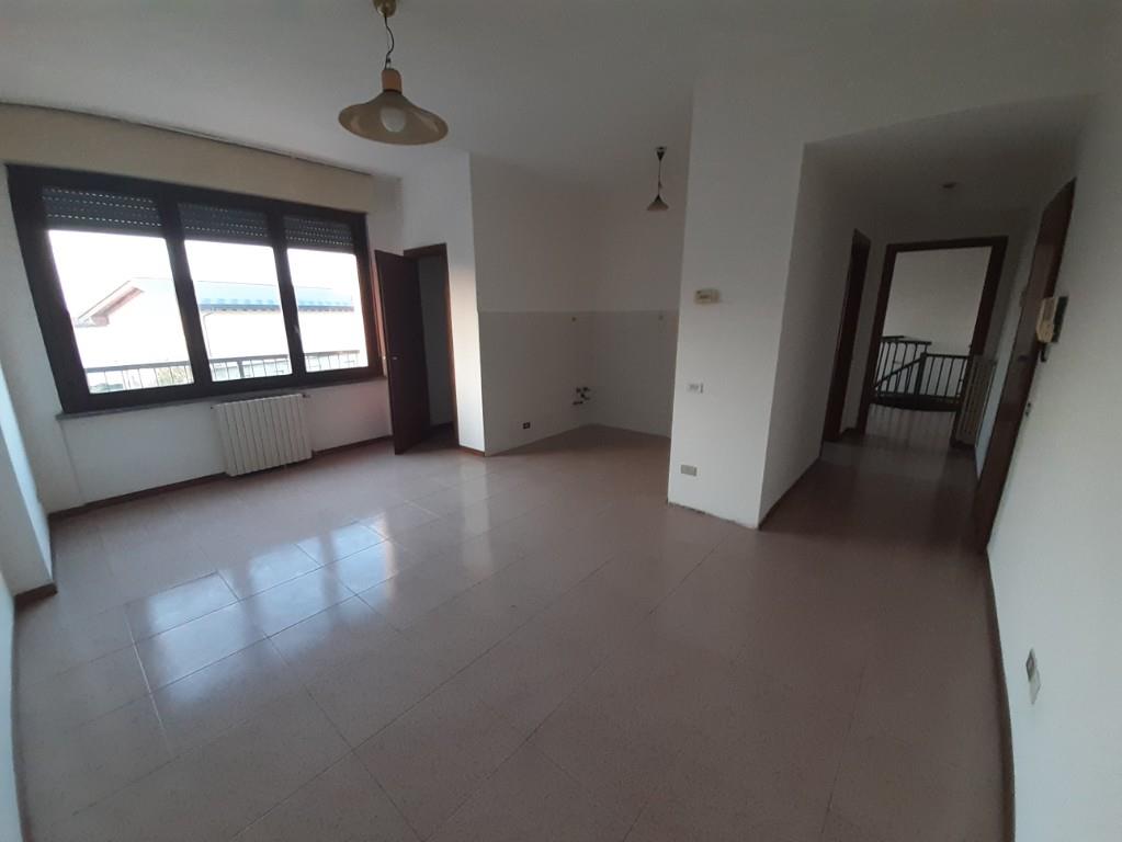 appartamento in vendita a Busto Garolfo