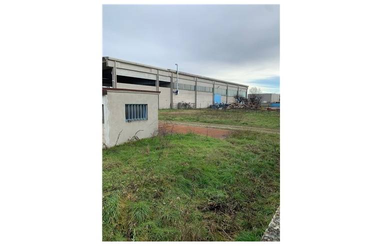 capannone in vendita a Busto Garolfo