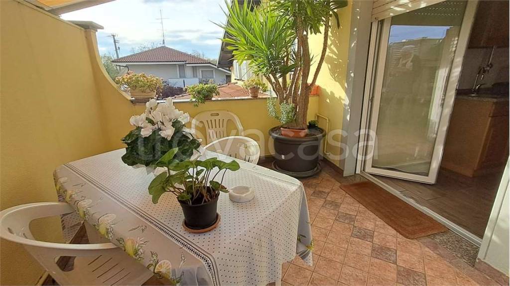 appartamento in vendita a Busto Garolfo