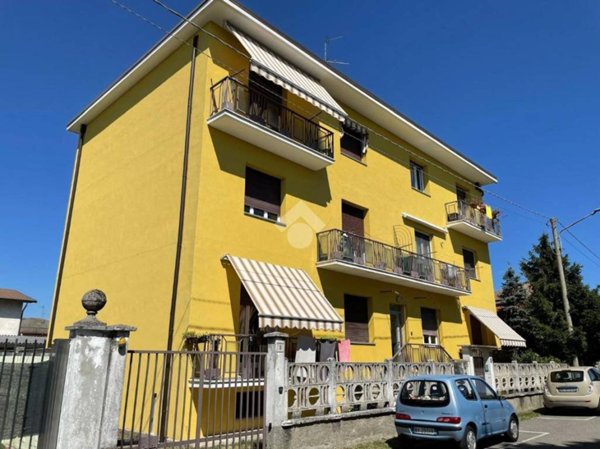 appartamento in vendita a Busto Garolfo in zona Olcella