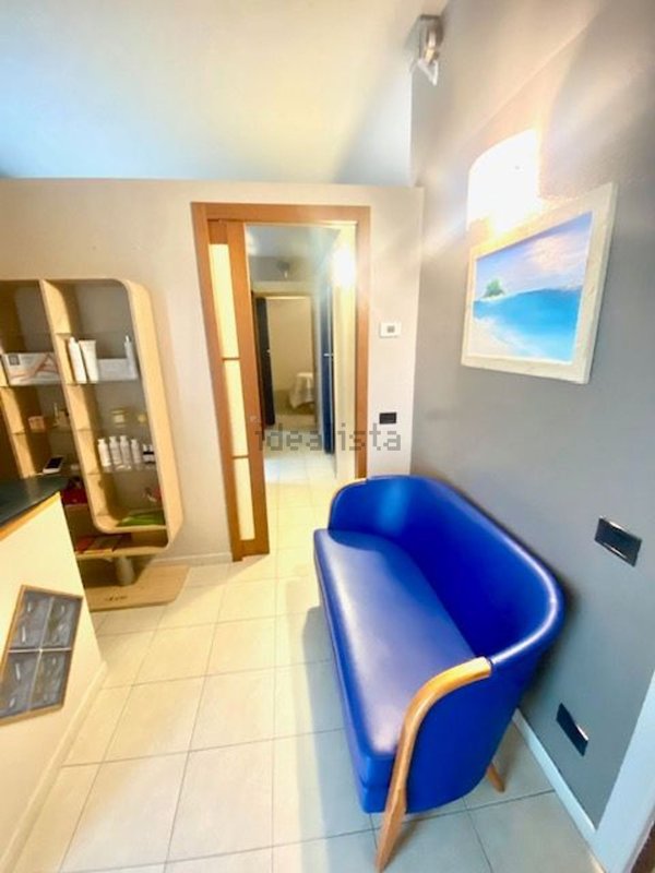 ufficio in vendita a Busto Garolfo