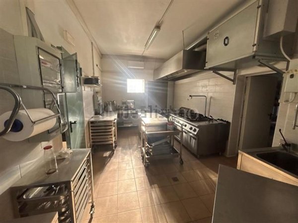 ufficio in vendita a Busto Garolfo in zona Olcella