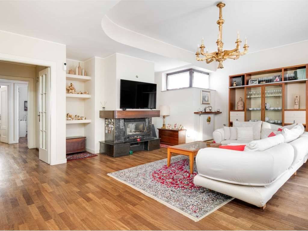 casa indipendente in vendita a Busto Garolfo