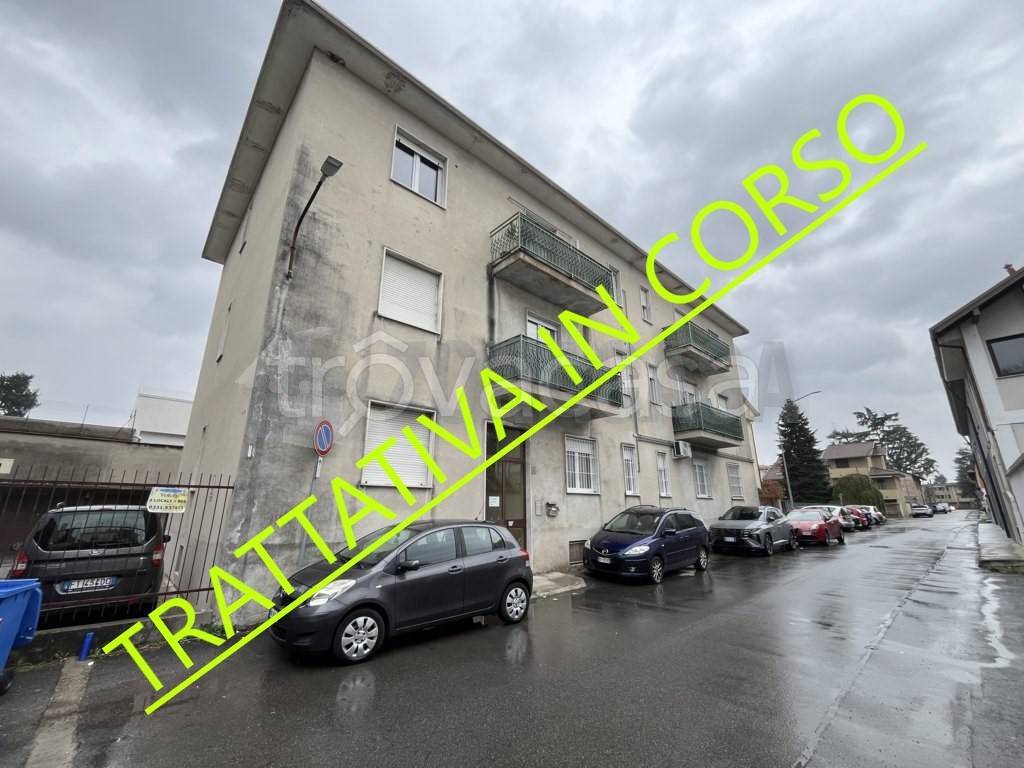appartamento in vendita a Busto Garolfo