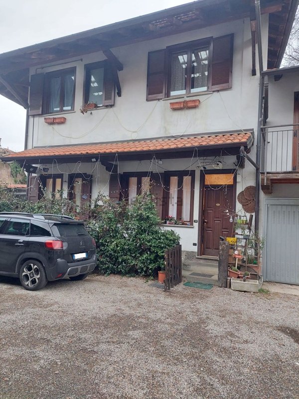 appartamento in vendita a Busto Garolfo