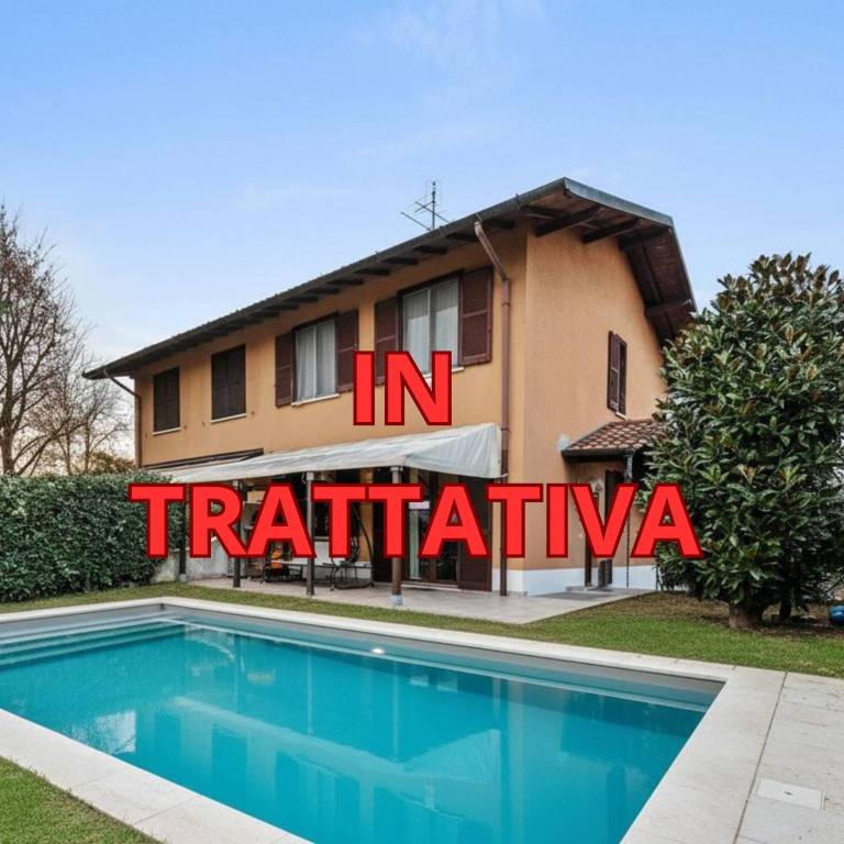 casa indipendente in vendita a Busto Garolfo