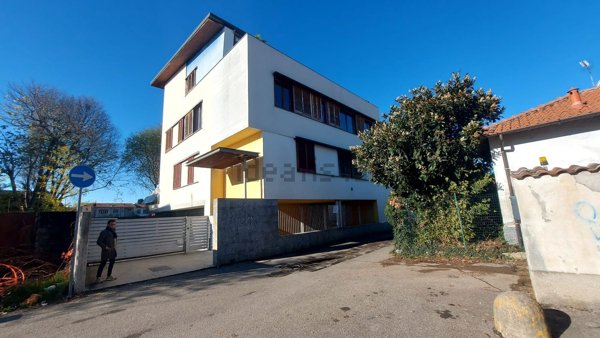 appartamento in vendita a Busto Garolfo