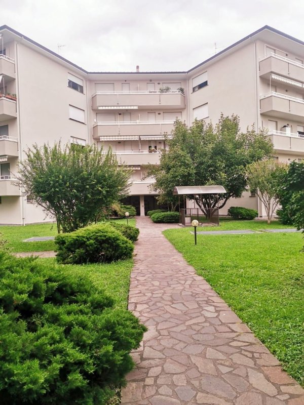 appartamento in vendita a Busto Garolfo