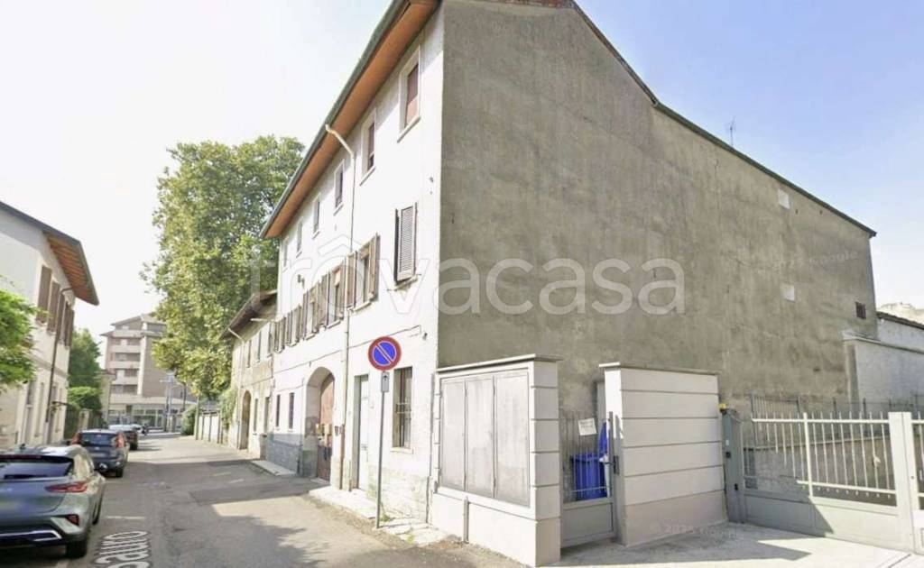 appartamento in vendita a Busto Garolfo