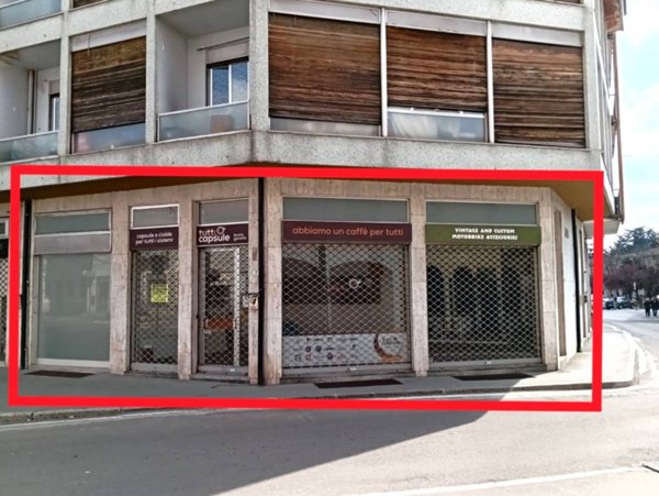 negozio in vendita a Busto Garolfo