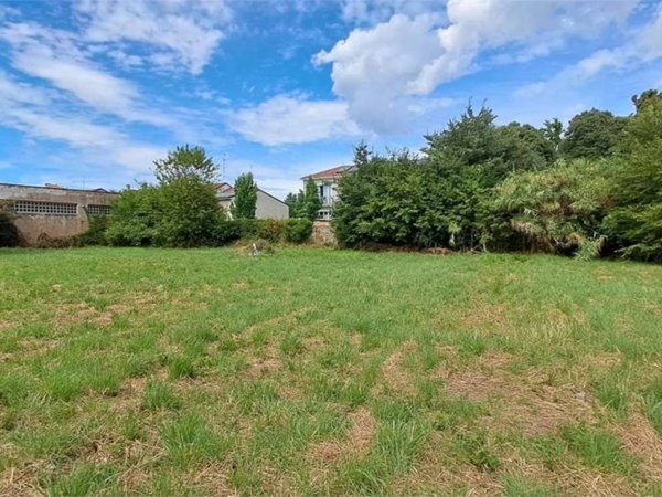 terreno agricolo in vendita a Busto Garolfo
