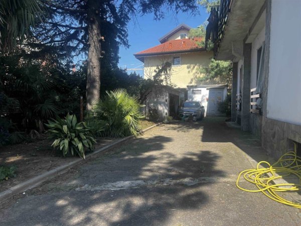 appartamento in vendita a Busto Garolfo