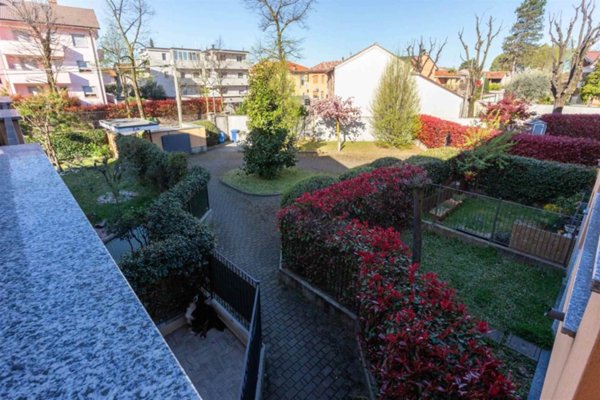 appartamento in vendita a Busto Garolfo